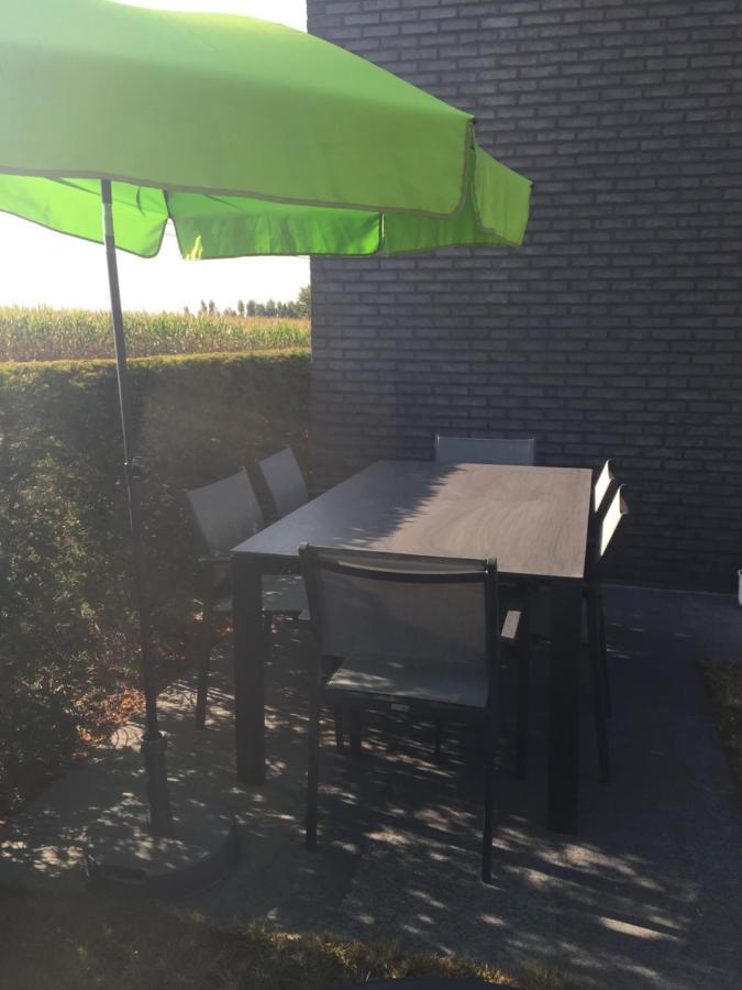 Holiday Home Poire Et Table Wingene Esterno foto