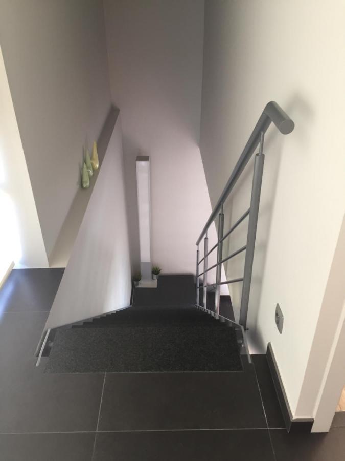 Holiday Home Poire Et Table Wingene Esterno foto