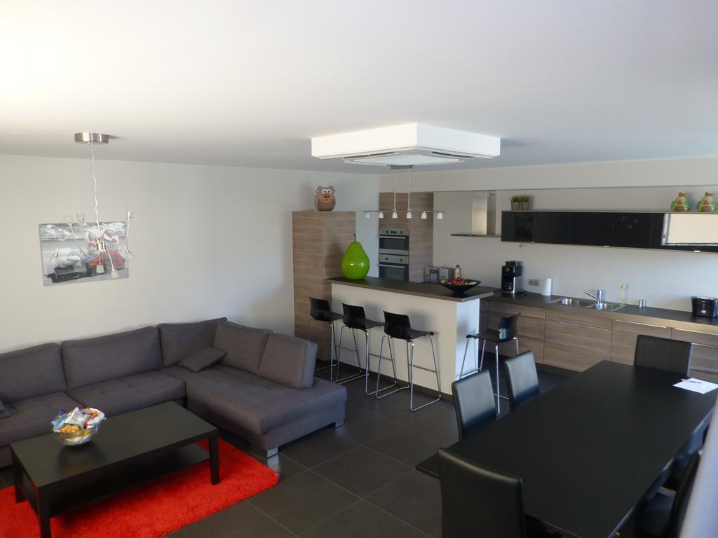 Holiday Home Poire Et Table Wingene Camera foto